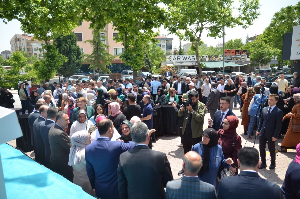 AK Parti Konya İl Başkanlığında bayramlaşma programı