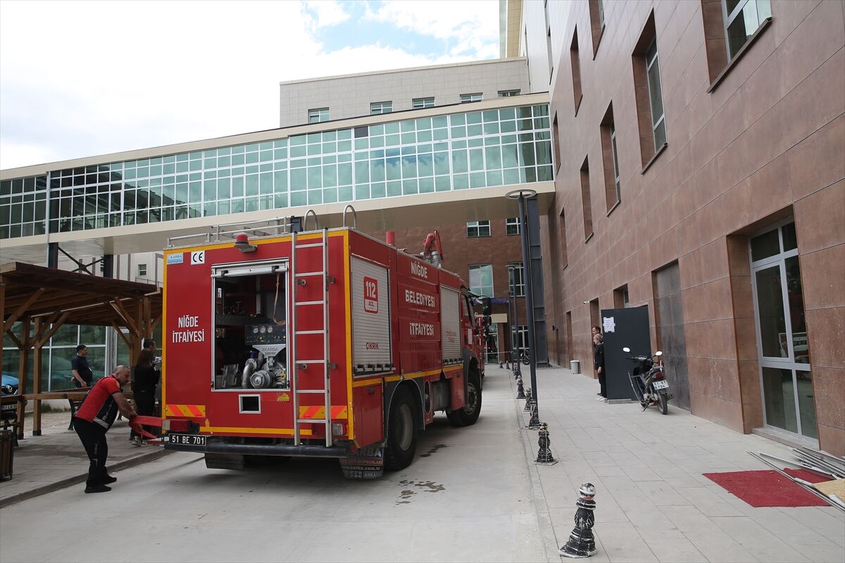 Niğde'de hastanede yangın ve KBRN tatbikatı yapıldı