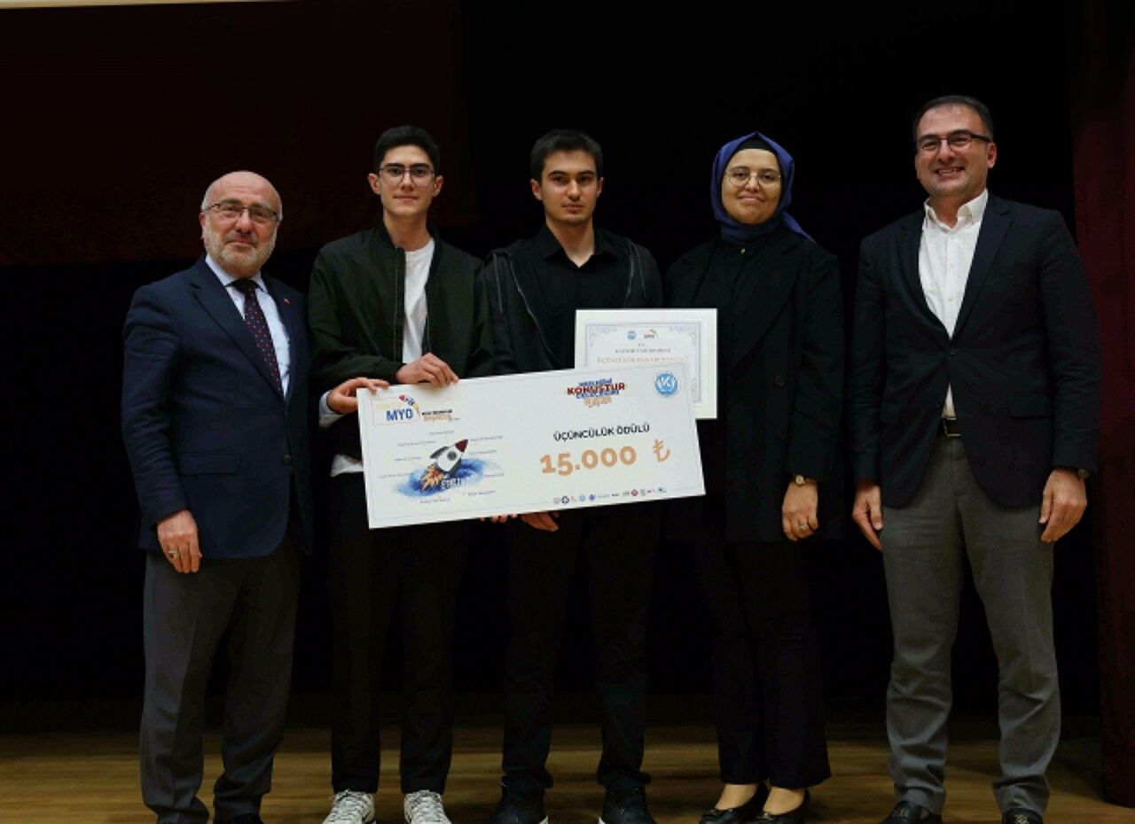 KAYÜ "StartUpMYO" Girişimcilik Yarışması'nda ödüller sahiplerini buldu