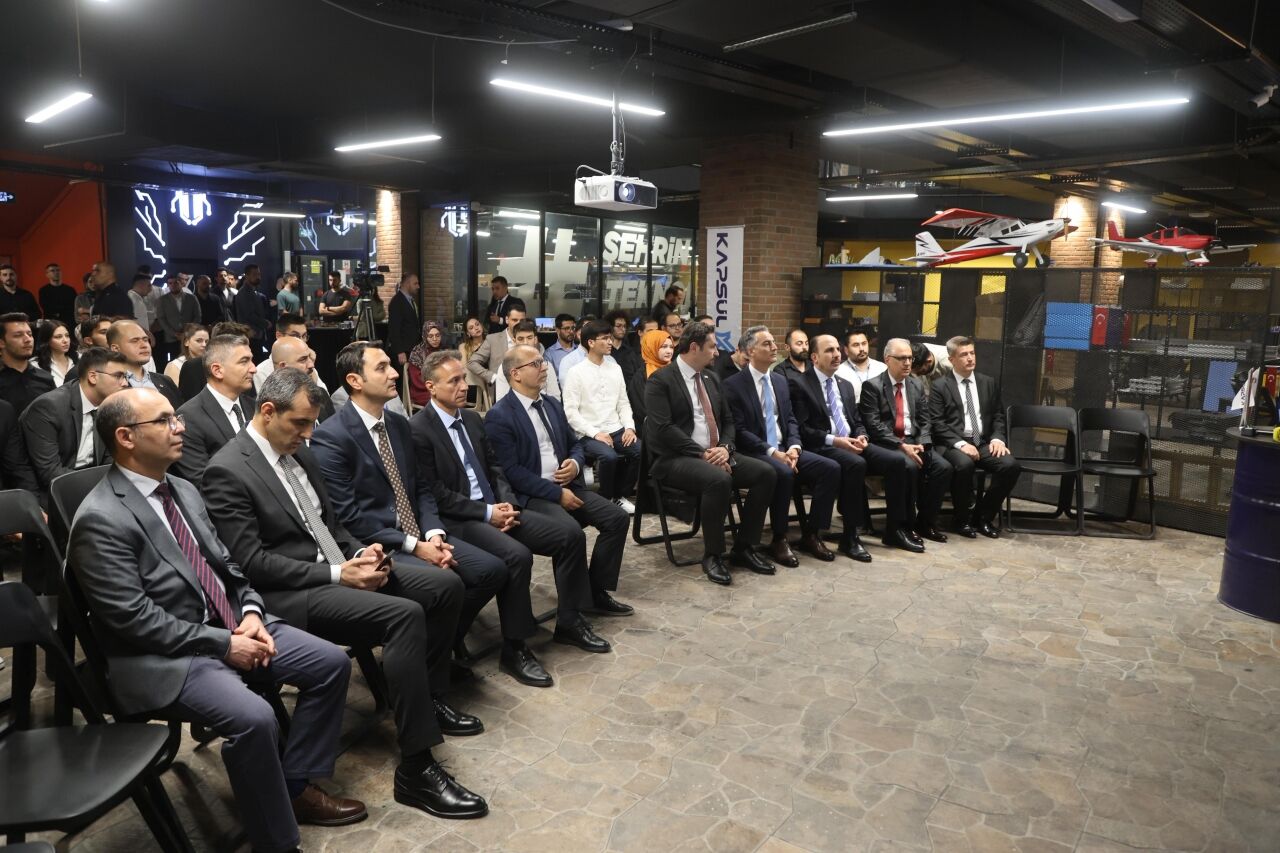 Konya Büyükşehir Belediyesi ve ASELSAN Konya "EnginHub" ile savunma sanayisine mühendis yetiştiriyor