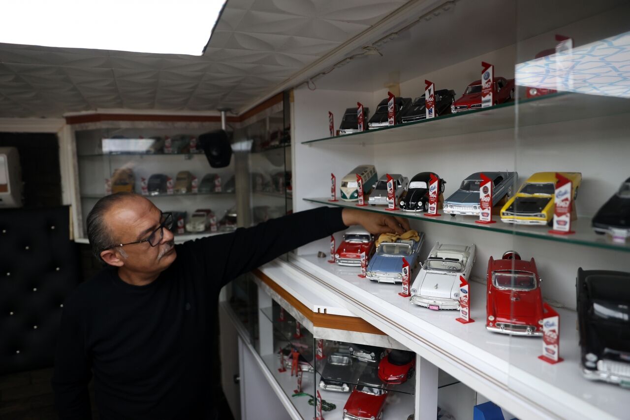 Konyalı koleksiyoner 25 yılda topladığı 259 model otomobili özenle saklıyor