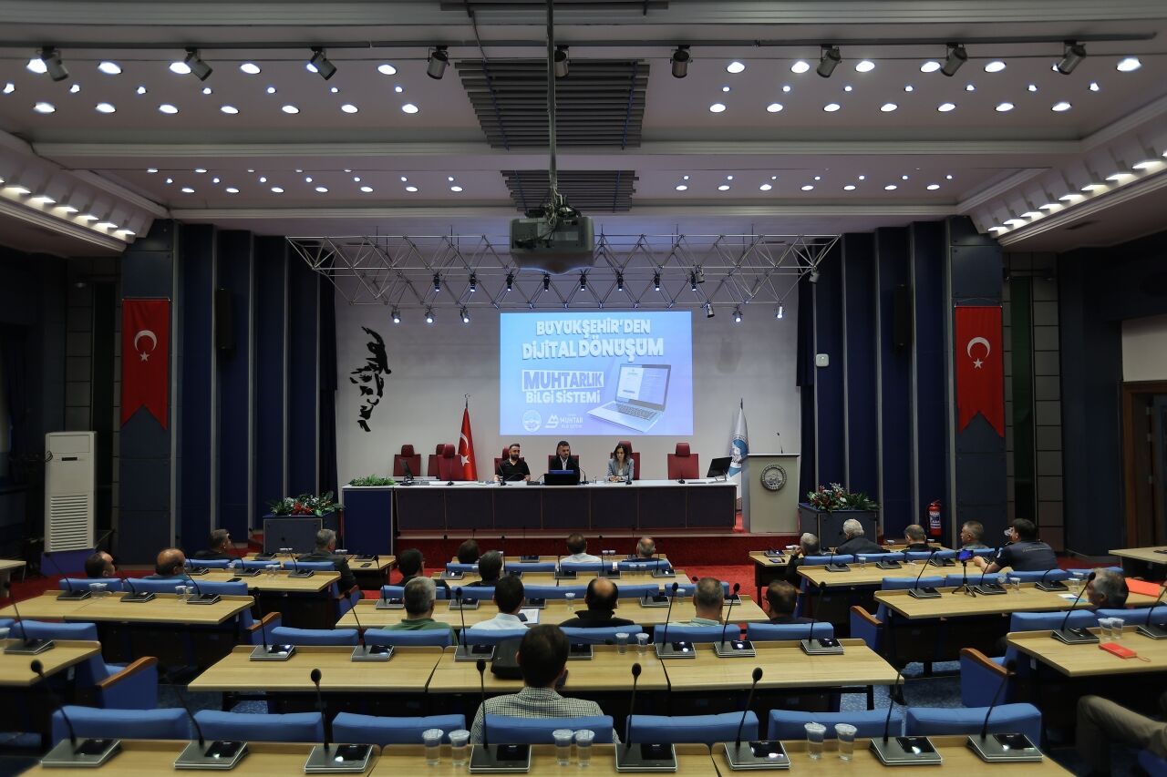 Büyükşehir Belediyesinde "Muhtarlık Bilgi Sistemi" hakkında bilgilendirme yapıldı