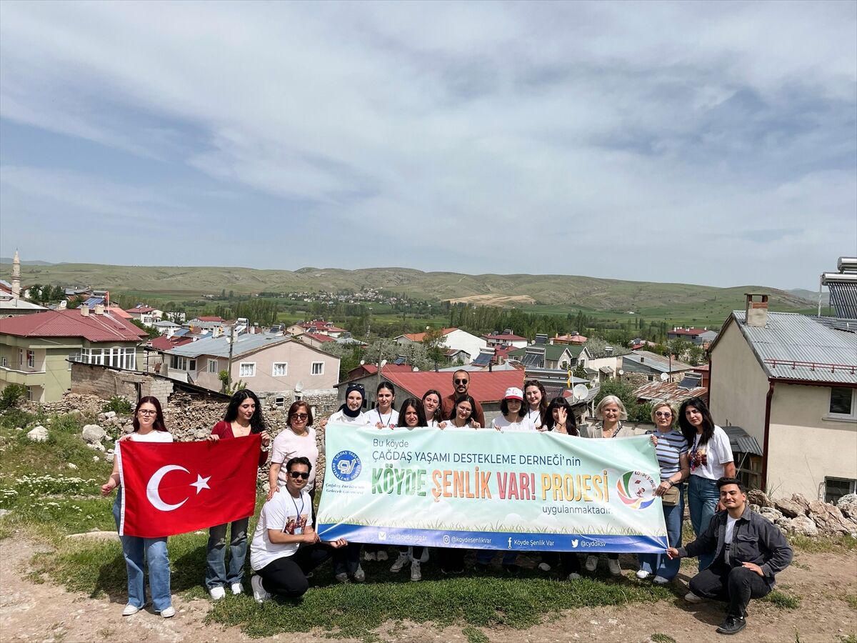 Zara'da "Köyde Şenlik Var" projesi gerçekleştirildi