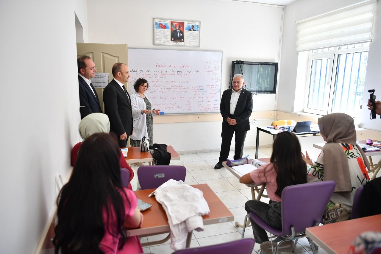 Başkan Büyükkılıç, KAYMEK Sümer Tesislerini gezdi