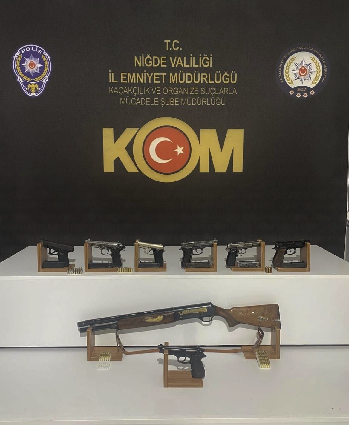 Niğde'de ruhsatsız silah operasyonunda 8 şüpheli yakalandı
