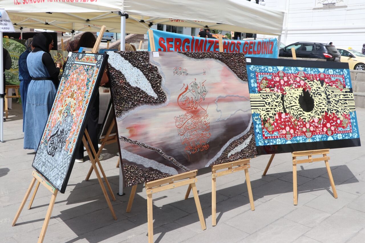 Yozgat'ta "Hayat Boyu Öğrenme Haftası" sergisi açıldı