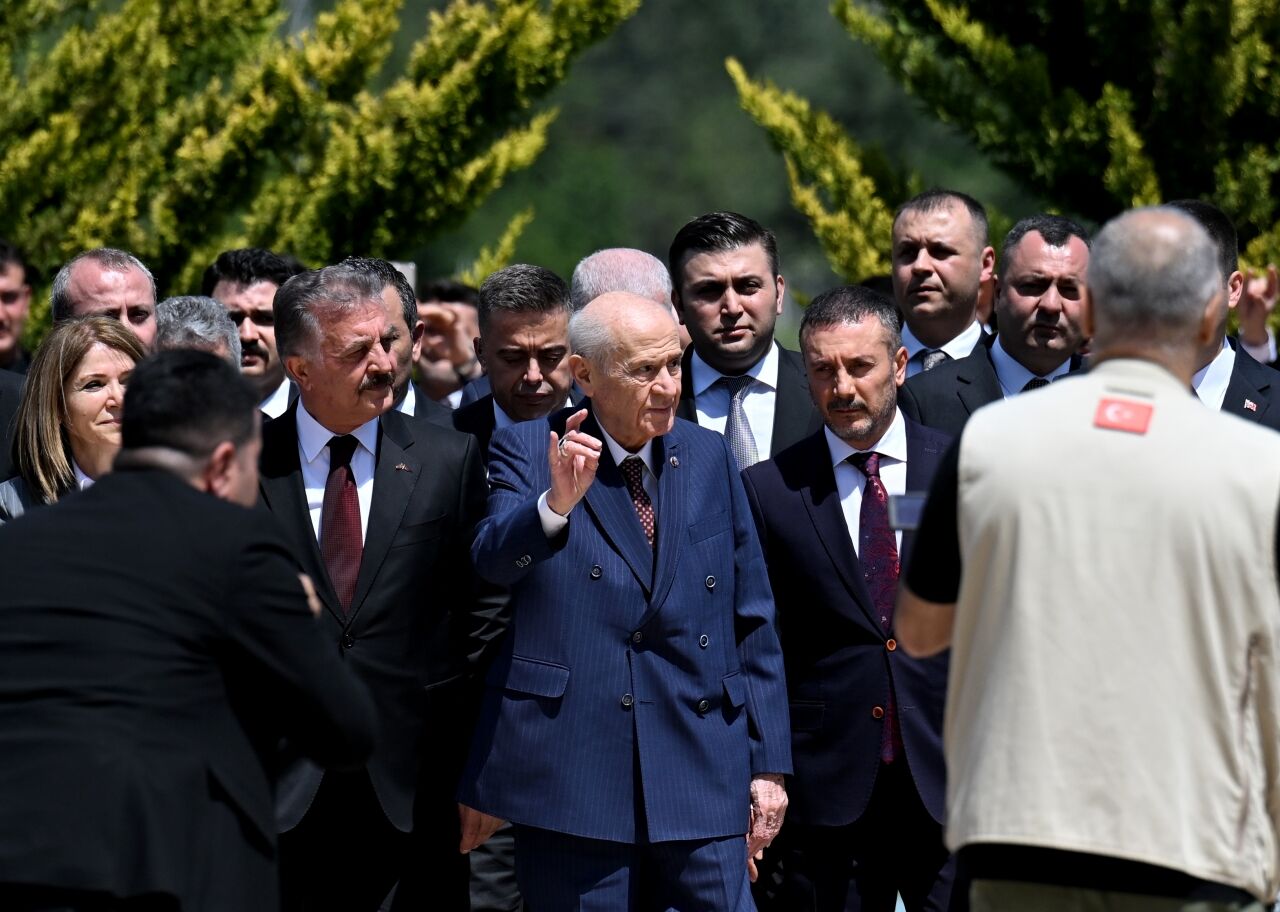 MHP Genel Başkanı Bahçeli Ülkücü Şehitler Anıtını ziyaret etti: