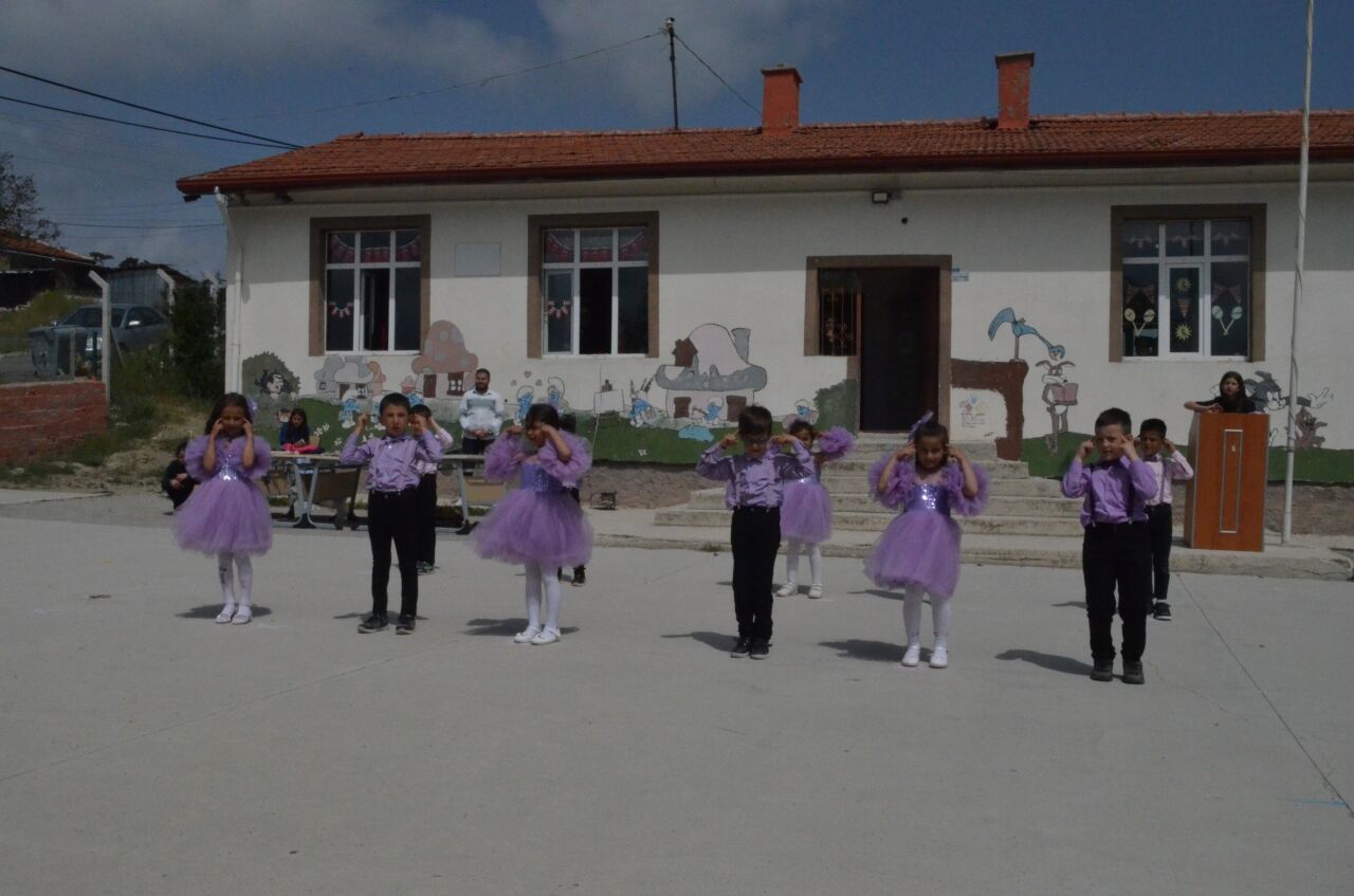 Şabanözü'nde okuma bayramı ve mezuniyet töreni yapıldı