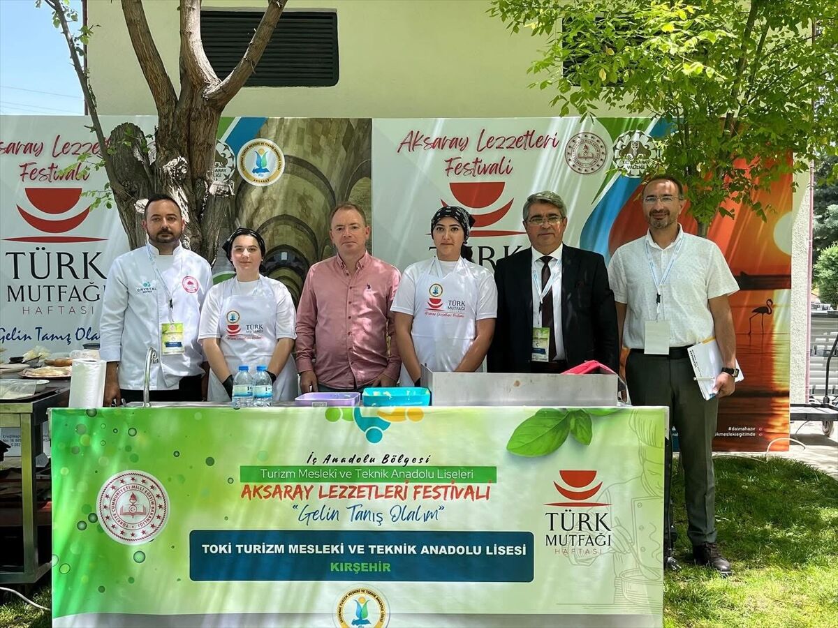 Kırşehirli öğrenciler yemek festivalinde birinci oldu