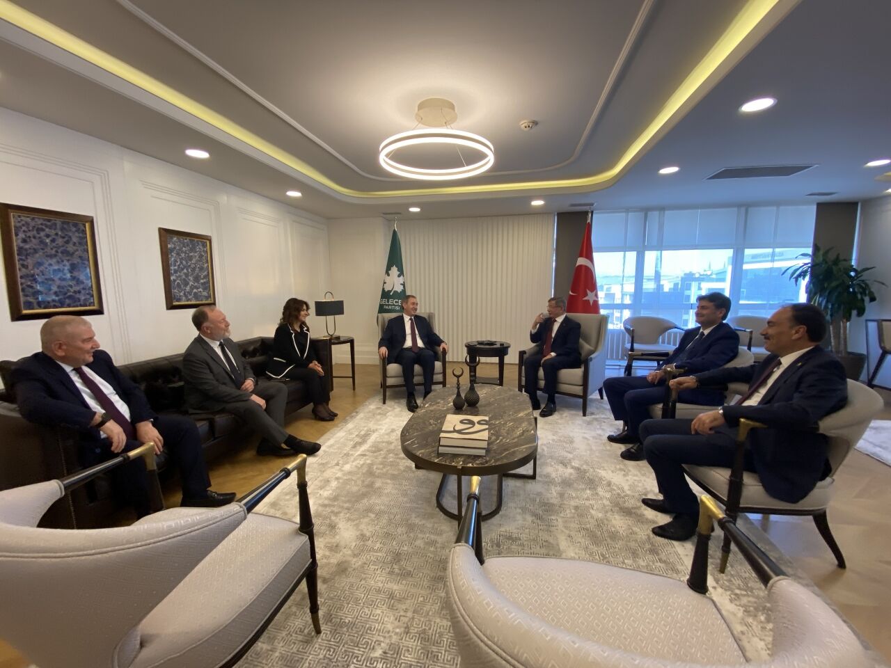 DEM Parti'den Gelecek Partisine ziyaret