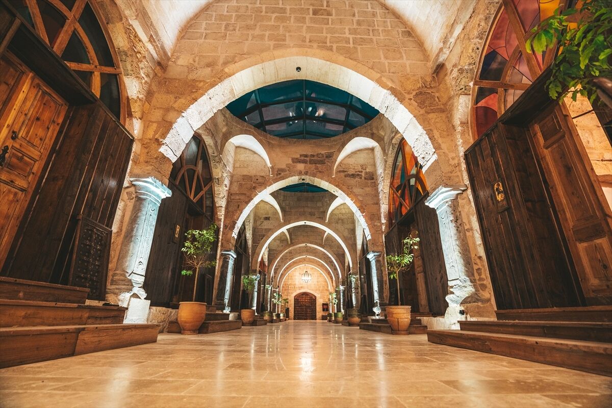 Obruk manzaralı otel açıldığı günden bu yana 90 bin ziyaretçiyi ağırladı