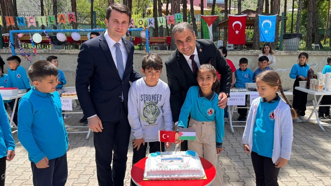 Akıncılar'da Filistin'e destek kermesi düzenlendi