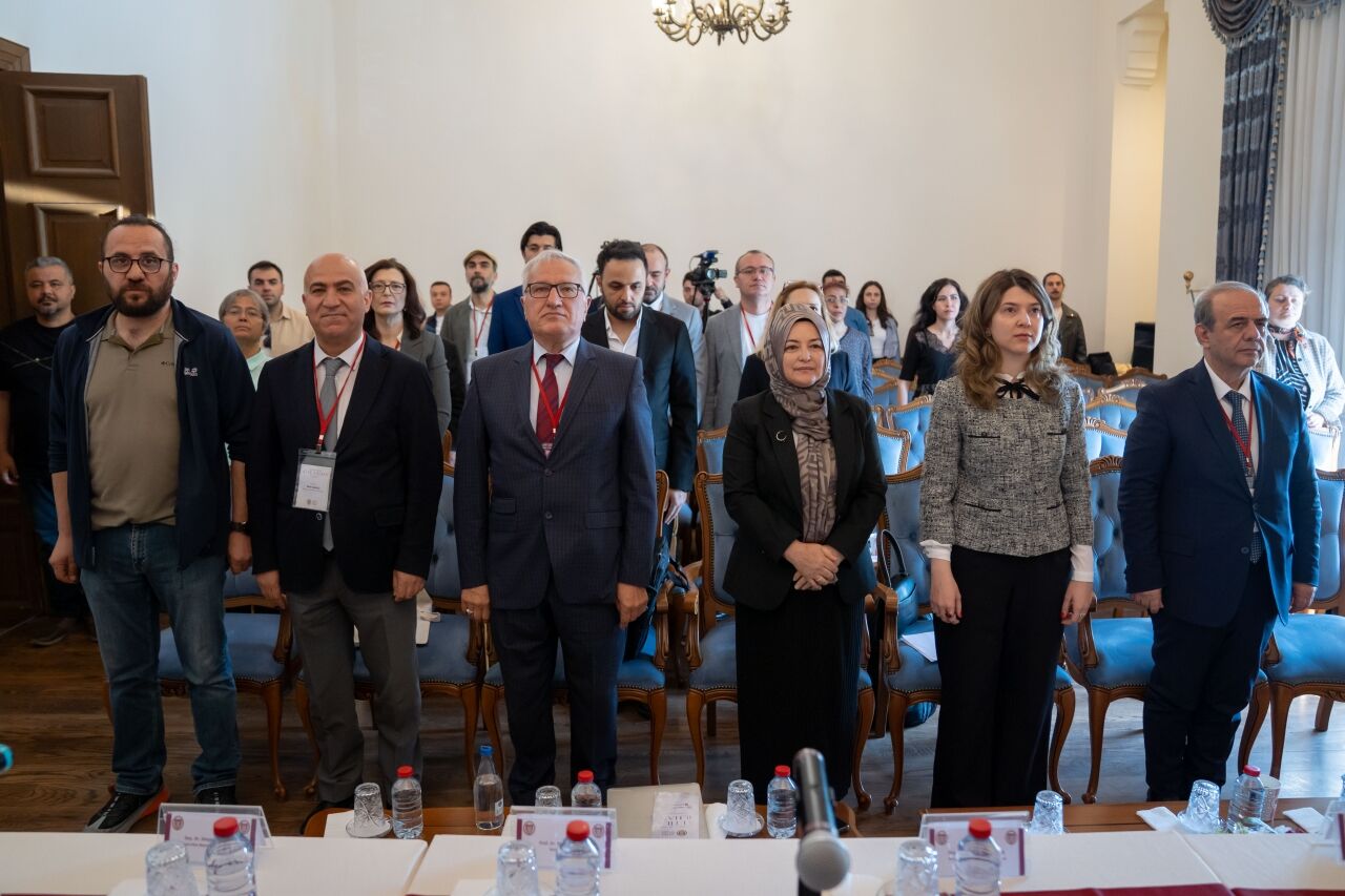 Ankara'da "Doğumunun 100. Yılında Attila İlhan Sempozyumu" düzenlendi