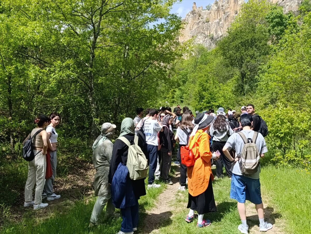 Yeşilay Eskişehir Şubesi'nden doğa yürüyüşü etkinliği