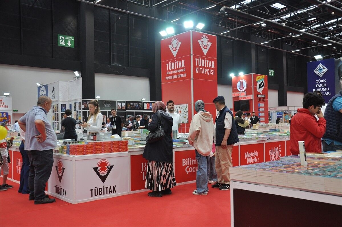 Eskişehir'de 4. Kitap Fuarı açıldı