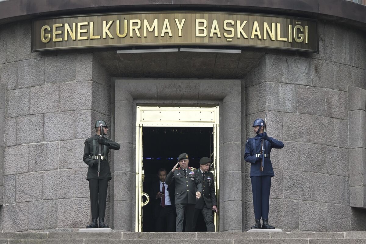 Genelkurmay Başkanı Orgeneral Gürak, Özbek mevkidaşı Tümgeneral İminov ile görüştü