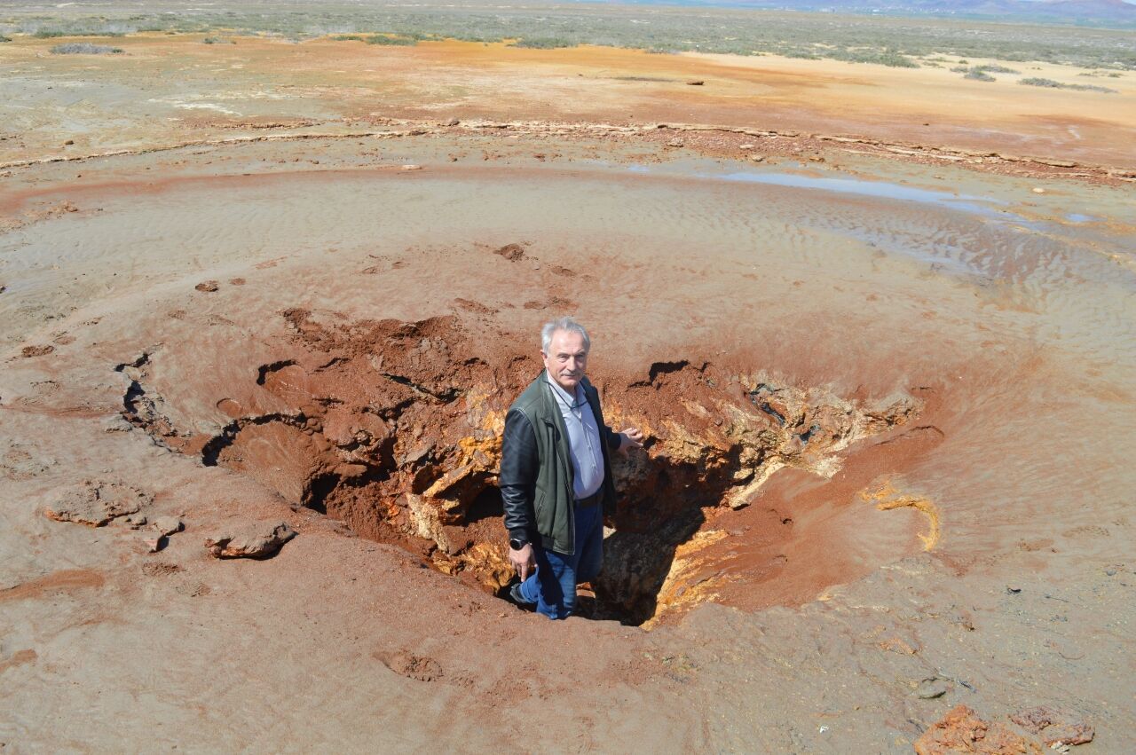 Akademisyenler Aksaray'daki soğuk su gayzerleri üzerinde çalışma yürütüyor