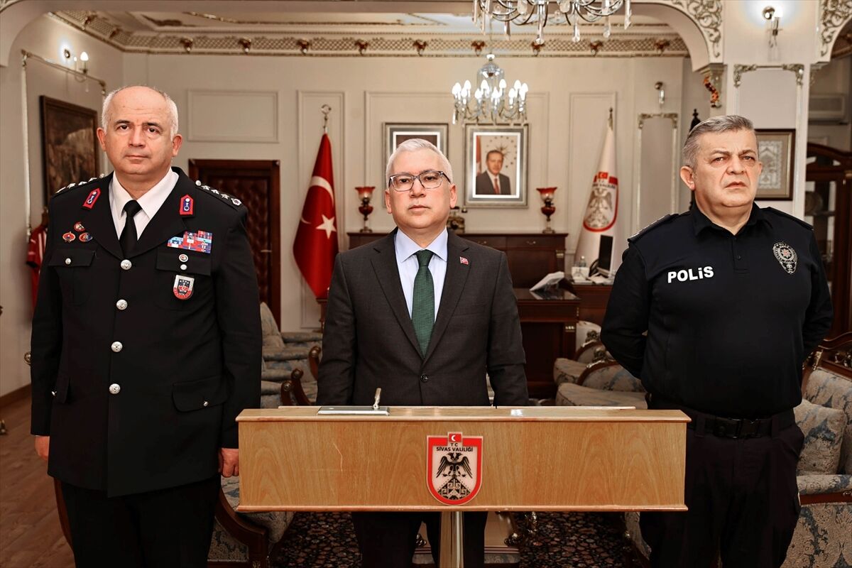 Sivas'ta asayiş bilgilendirme toplantısı yapıldı