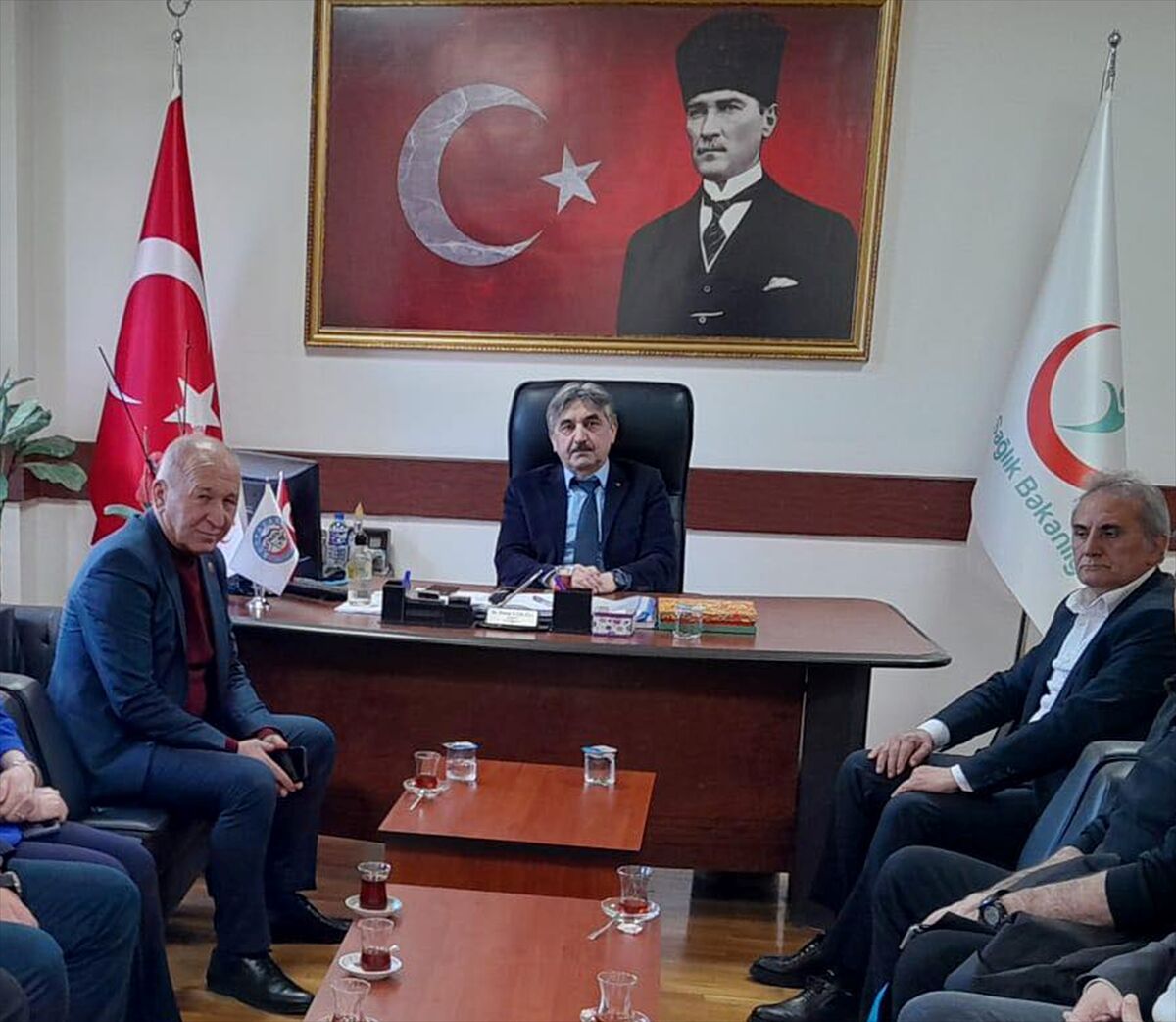 MHP İlçe Başkanı Orhan’dan başhekim Başkaya’ya ziyaret