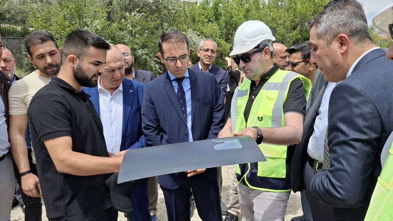 Beypazarı'da 24 derslikli okulun temeli törenle atıldı