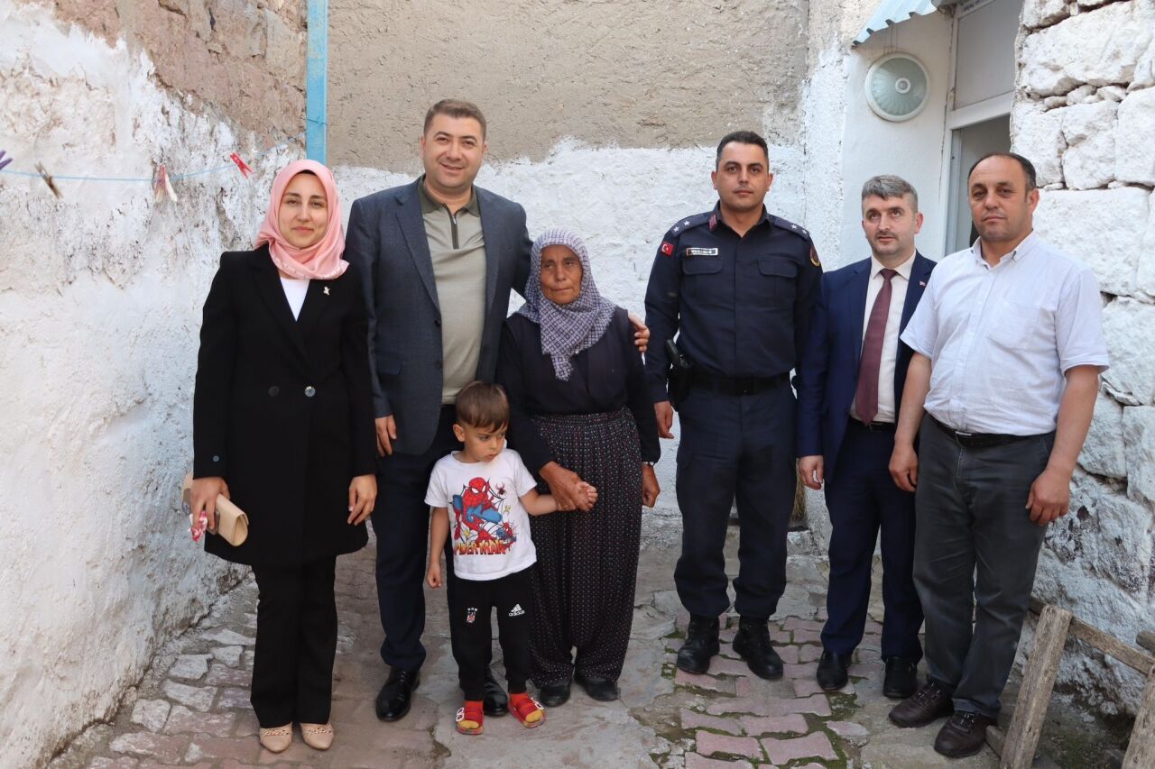 İncesu Kaymakamı Karakaş'tan şehit annelerine ziyaret