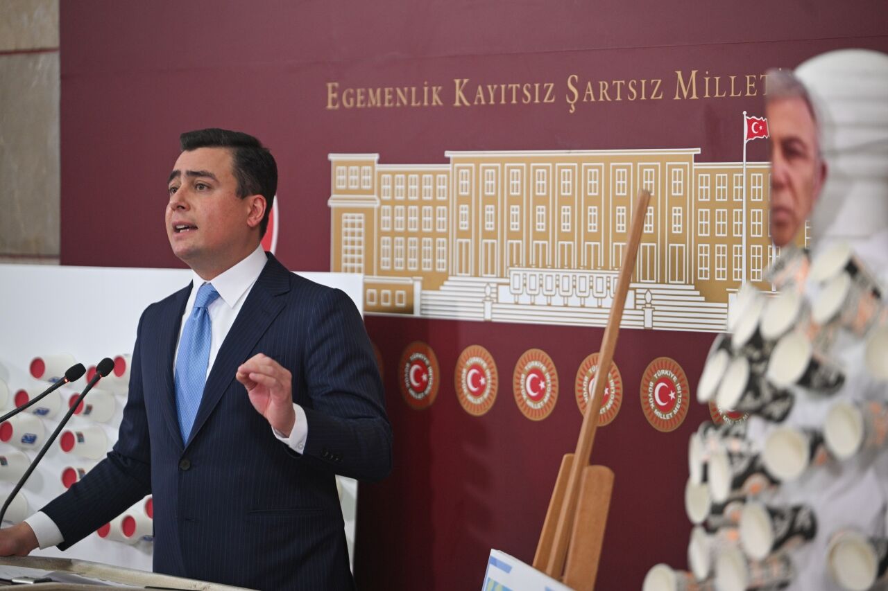 AK Parti'li Gökçek'ten Ankara Büyükşehir Belediyesinde "159 milyonluk şaibeli ihale" iddiası
