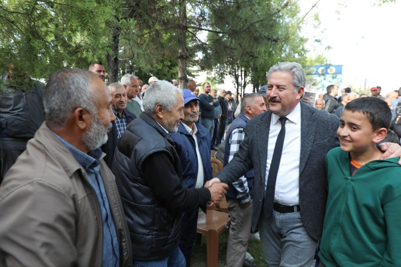 Melikgazi Belediye Başkanı Palancıoğlu'nun mahalle ziyaretleri sürüyor