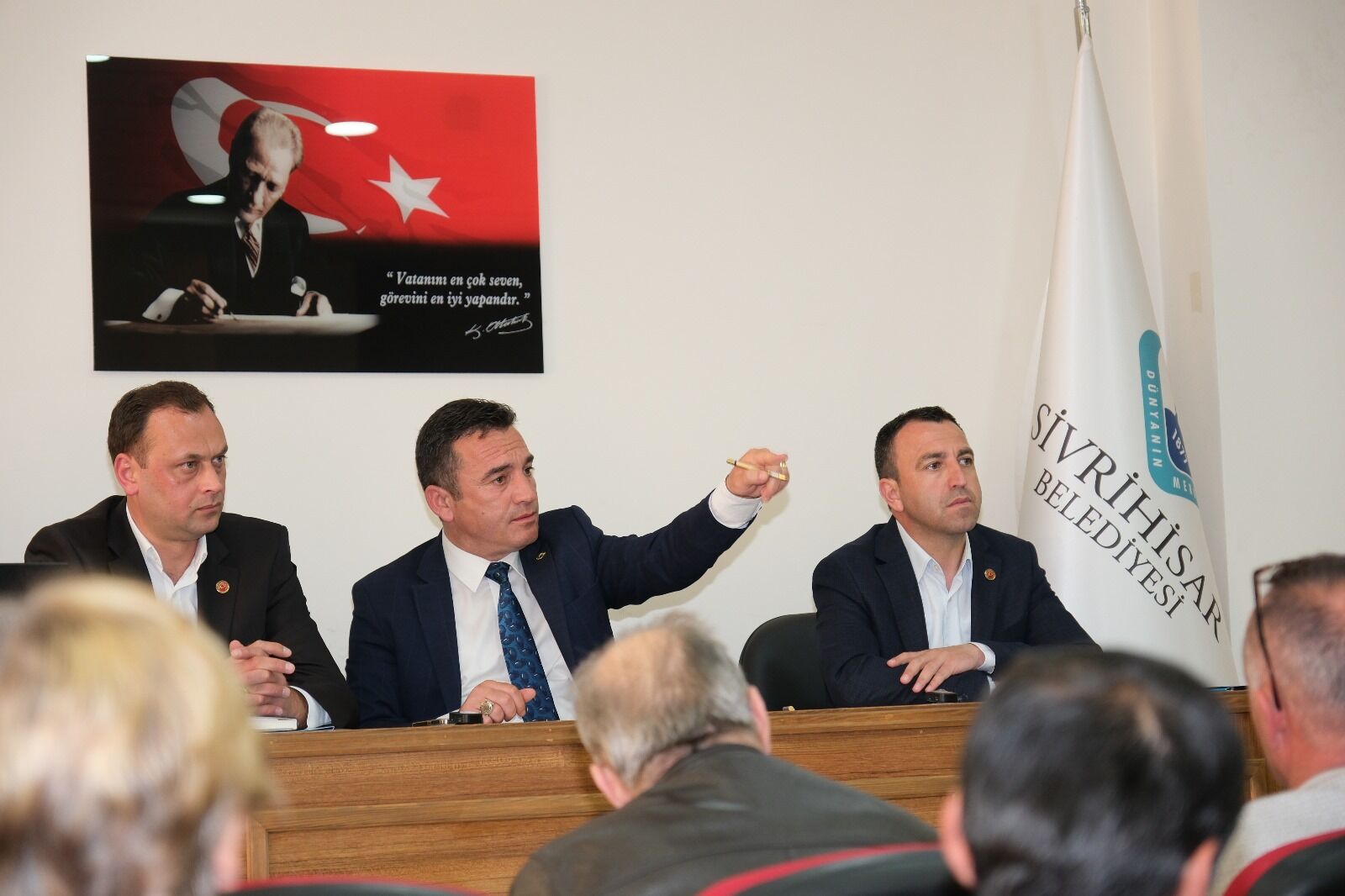 Başkan Dökmeci: “Basın Mensuplarından Özür Dile”