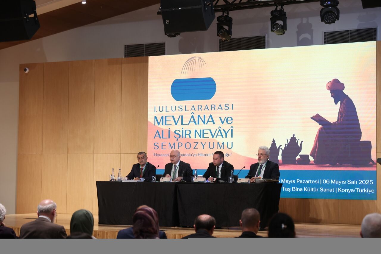 Konya'da "1. Uluslararası Mevlana ve Ali Şir Nevayi Sempozyumu" gerçekleştiriliyor