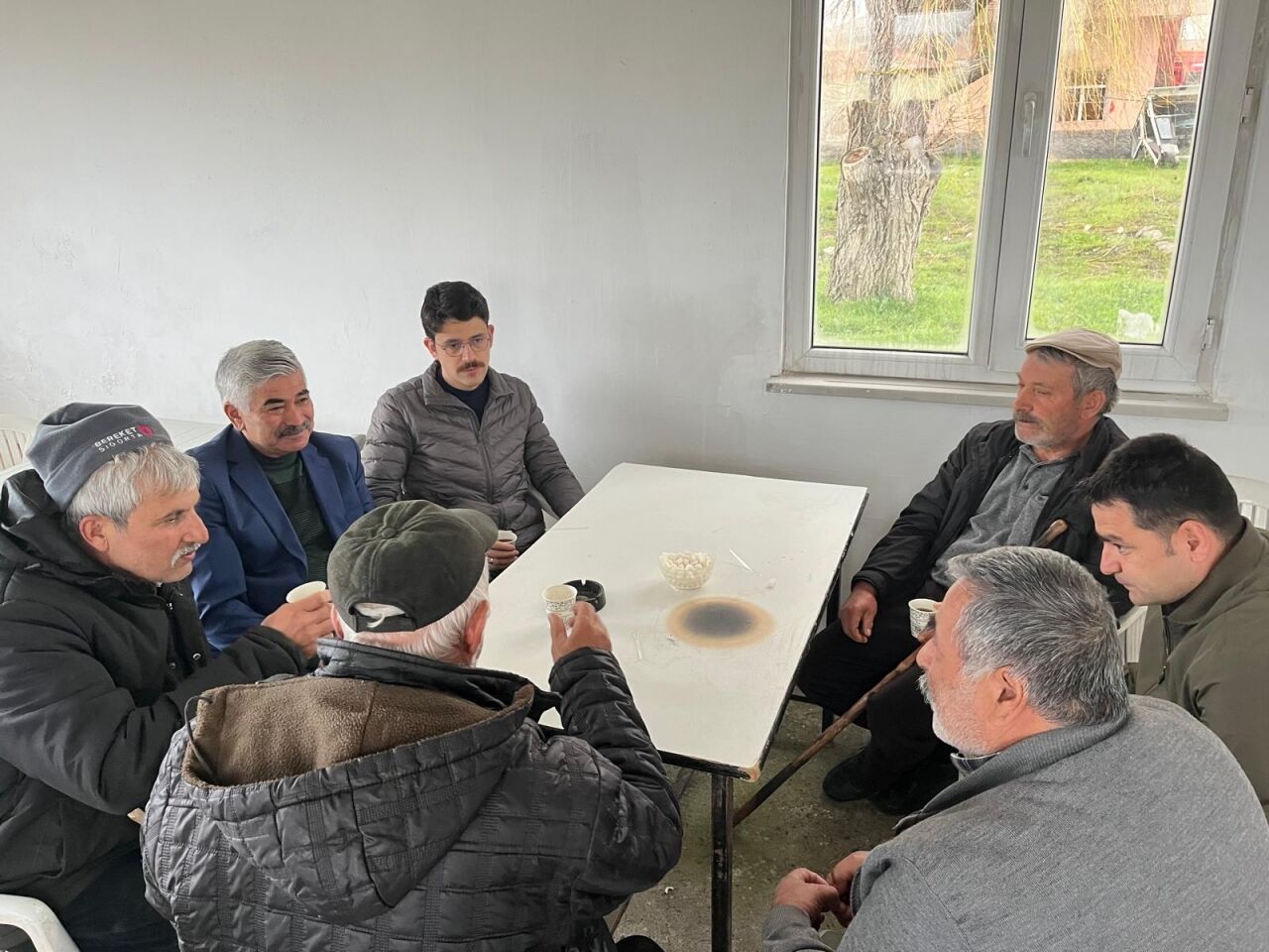 Ulaş Kaymakamı Eskimez ve Belediye Başkanı İlbey, canlı hayvan pazarını ziyaret etti