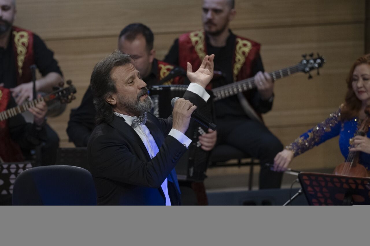 CSO'da "Retro Azerbaycan Mahnıları" konseri düzenlendi