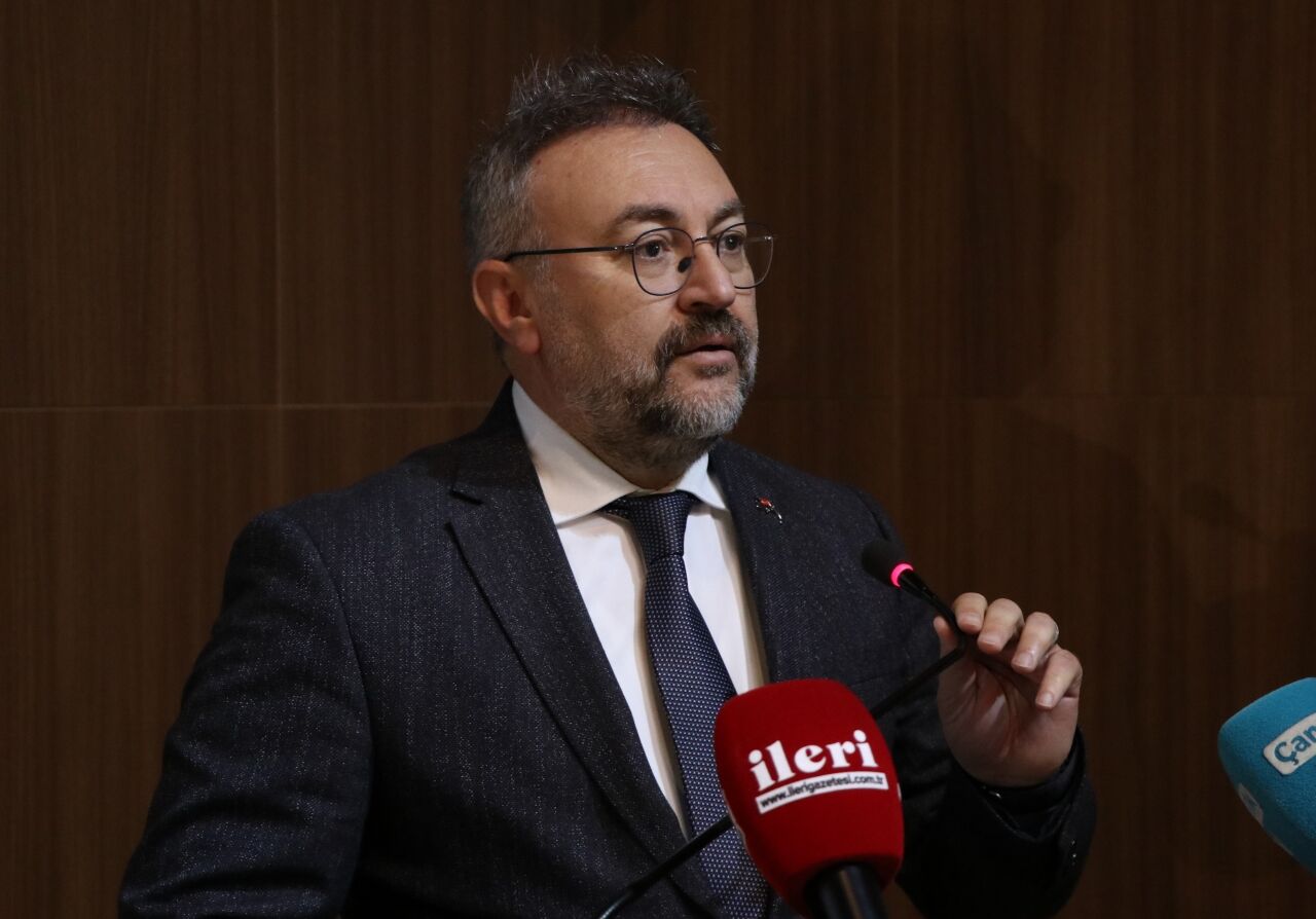 Eski TBMM Başkanı Çiçek, Yozgat'ta panelde konuştu: