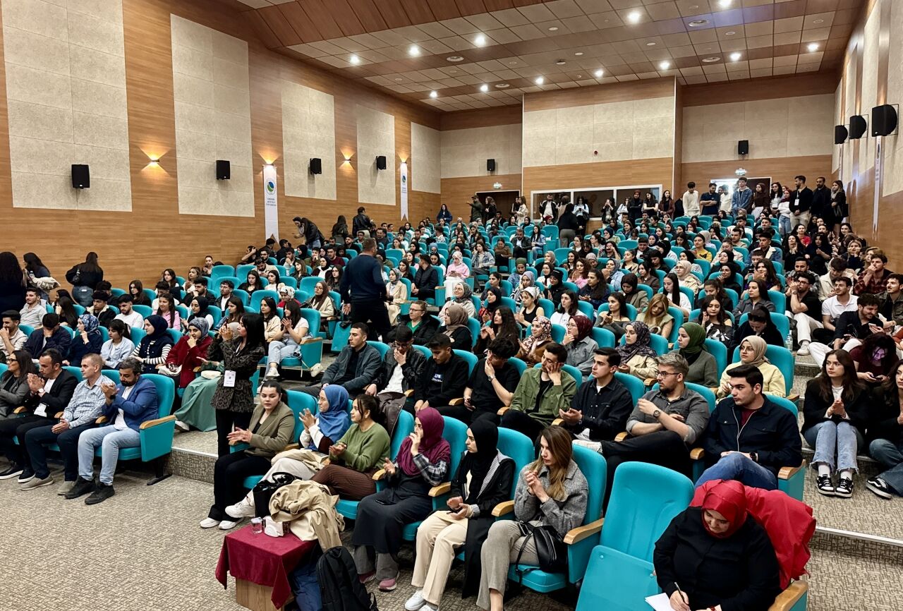 KAEÜ'de "Sağlıkta Kariyer Günleri" etkinliği düzenlendi