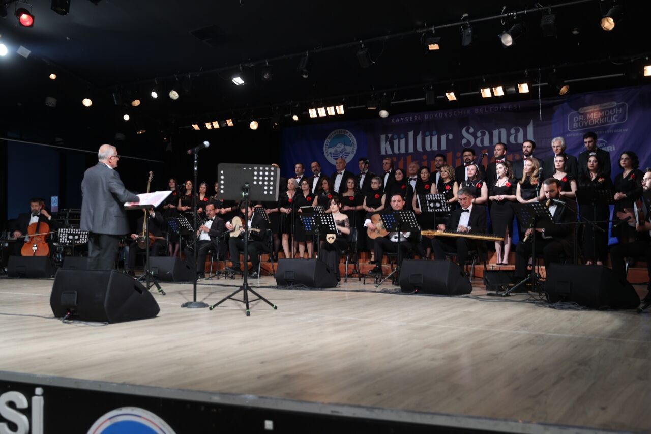 Kayseri'de "Uşşak Faslı" konseri düzenlendi
