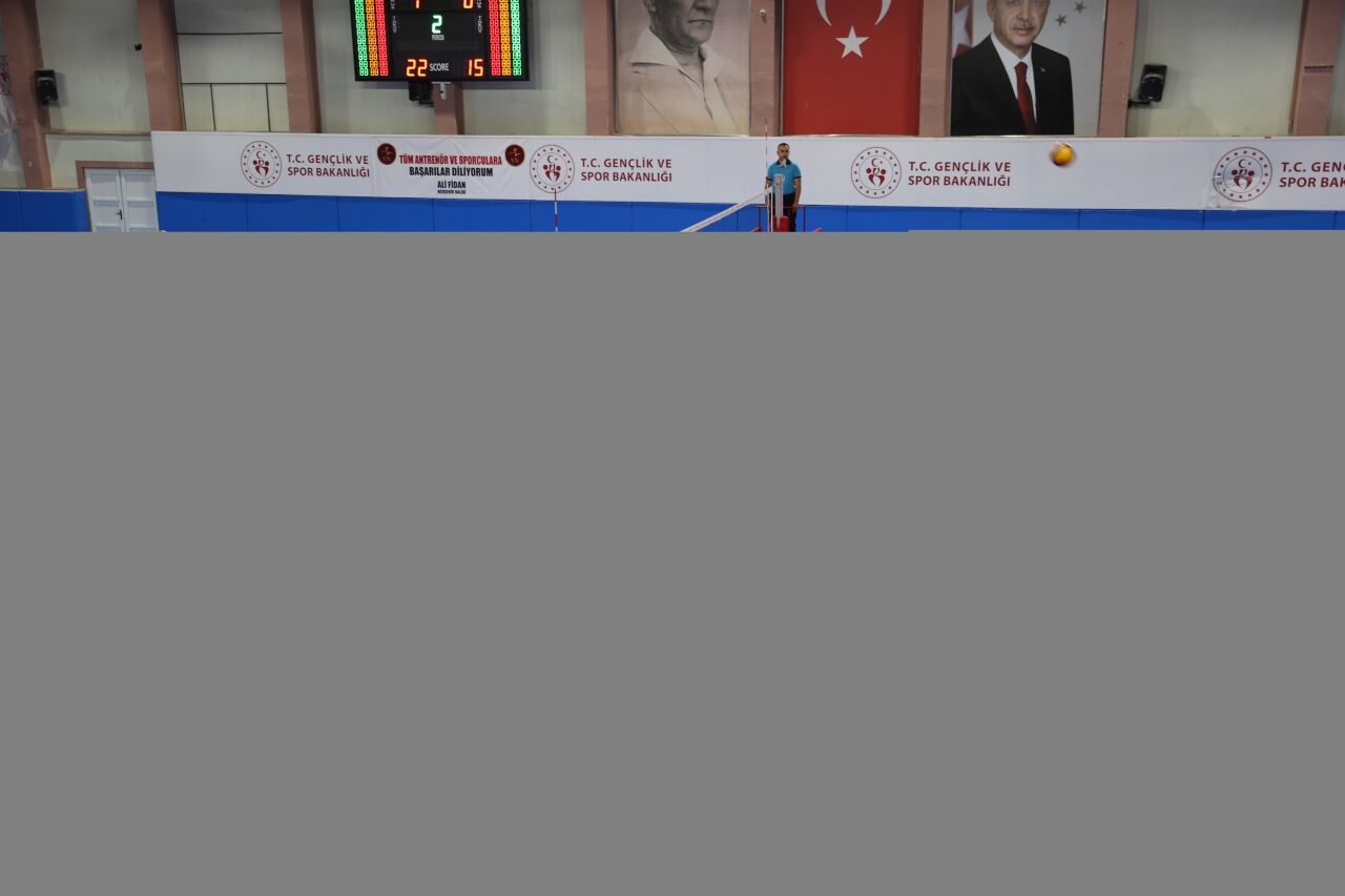 Nevşehir'de kamu çalışanlarına voleybol turnuvası düzenlendi