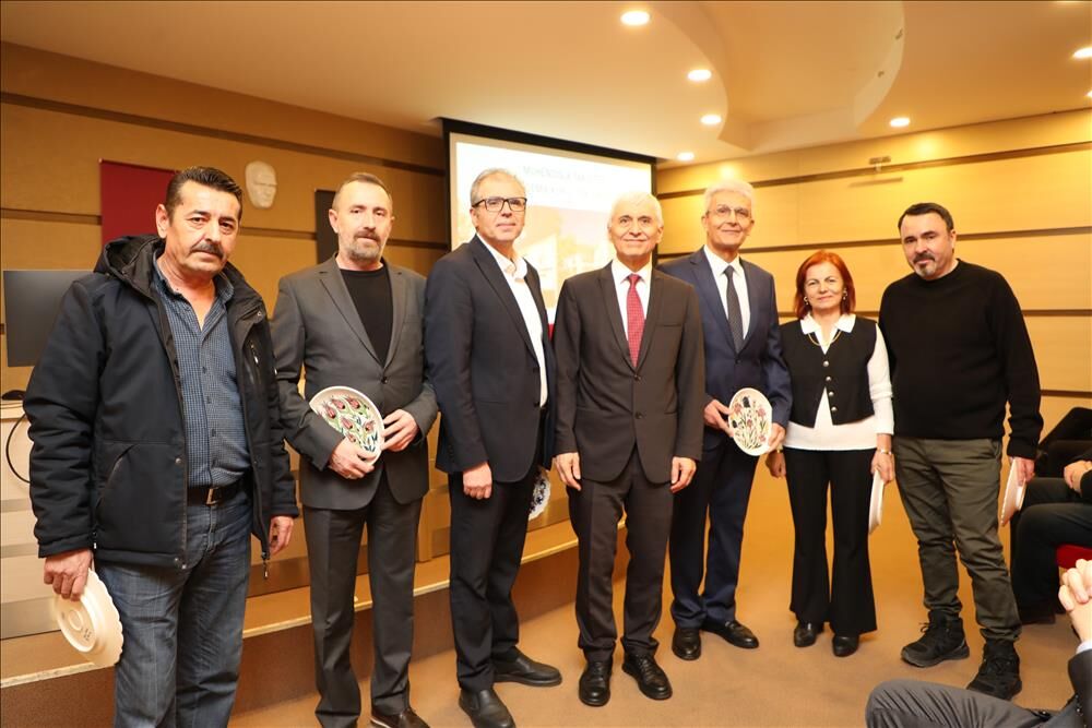 ESTÜ'de tören gerçekleşti