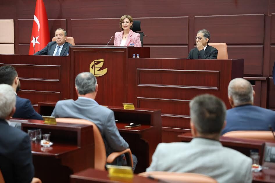 Alpu Muhtarları Ünlüce ile buluştu
