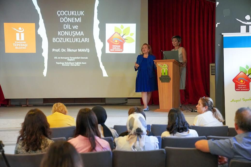Çocuklukta konuşma bozuklukları anlatıldı