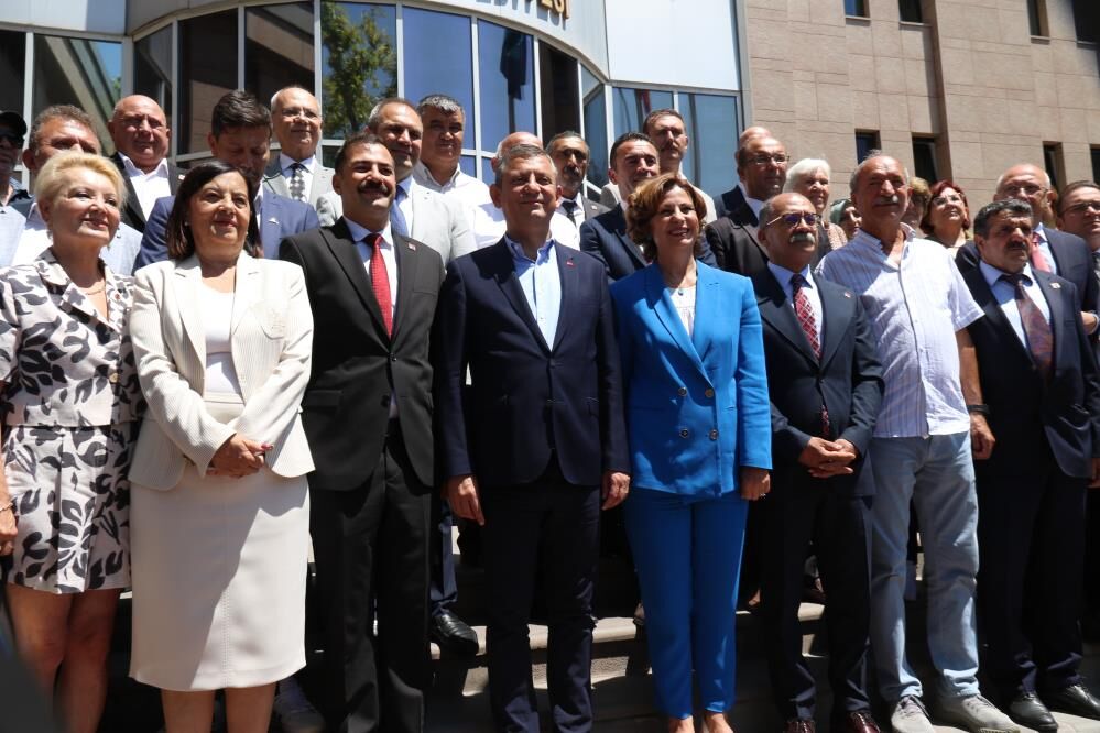 “Ne kadar erken seçim olursa o kadar erken CHP iktidar olur”