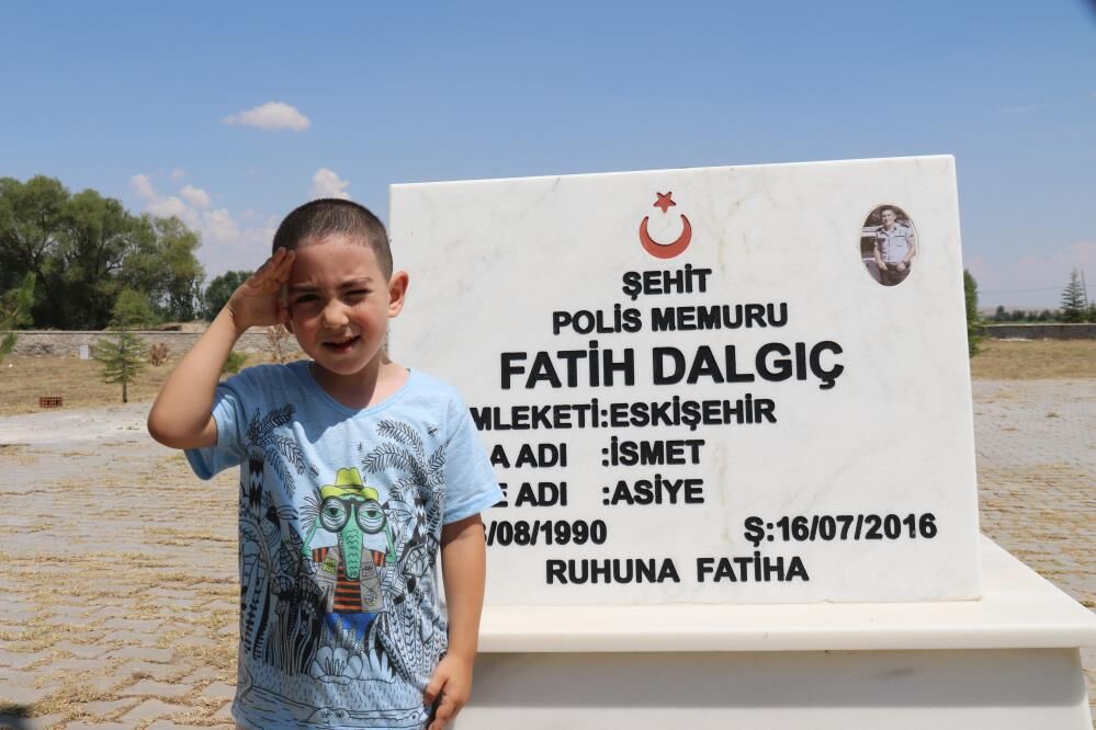 15 Temmuz şehidinin küçük yeğeni de dayısı gibi polis olmak istiyor