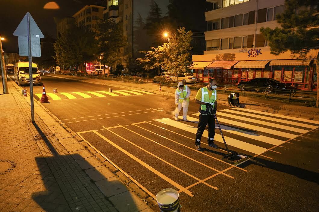 Büyükşehir uyumuyor