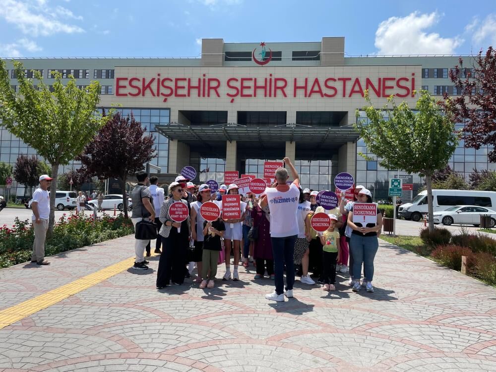 Çok iş, az ücret!