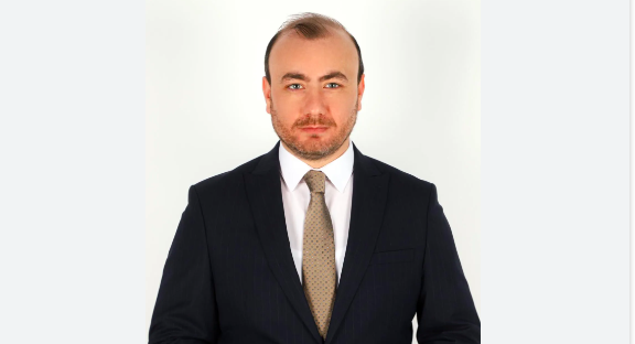 AK Parti Eskişehir Tepebaşı İlçe Başkanı Emre Aydın görevini bıraktı