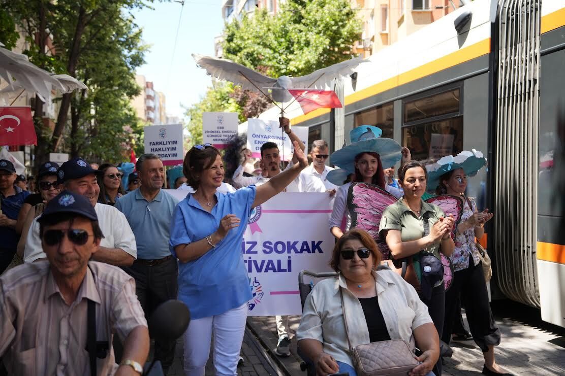 Engelsiz Sokak Festivali coşkusu