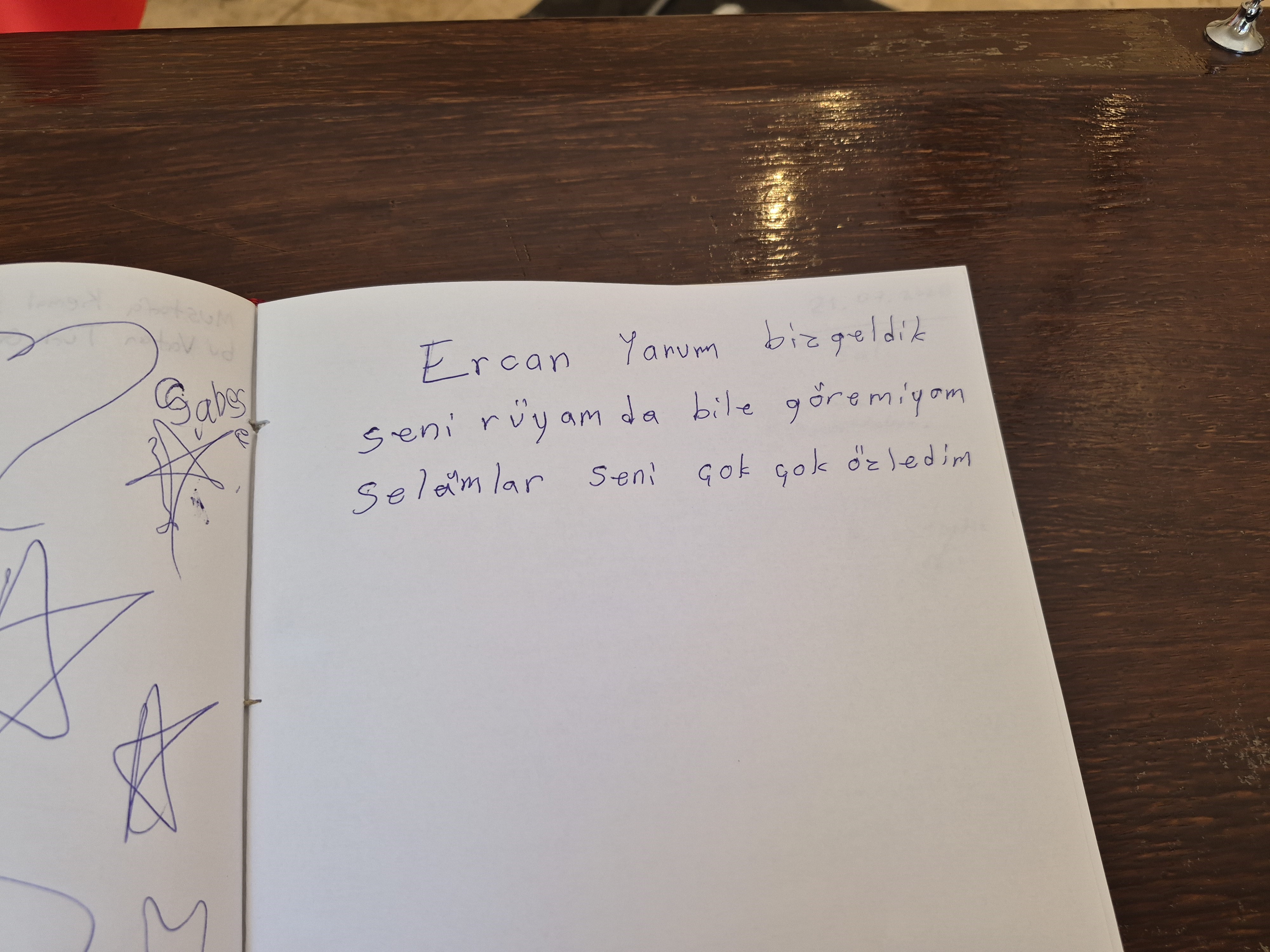 AW758620_01 AW758620_01