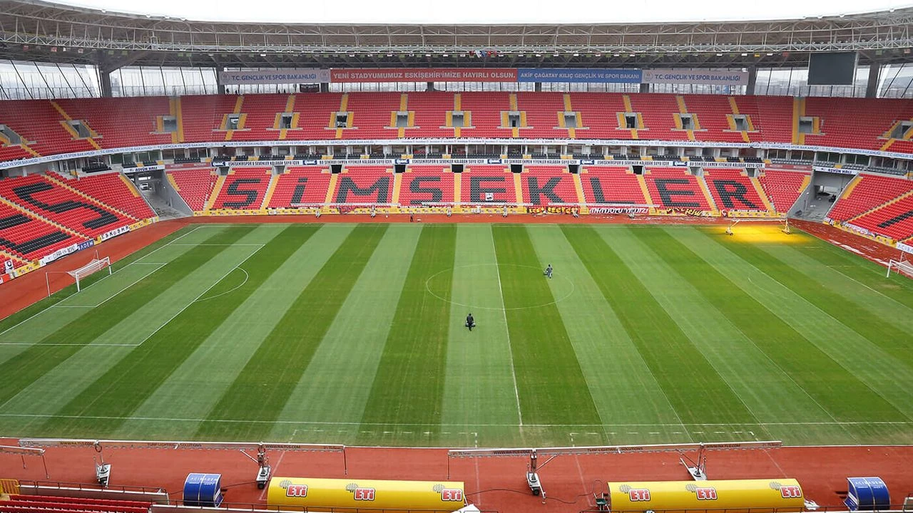 Eskişehirspor'da localar kısa sürede tükendi