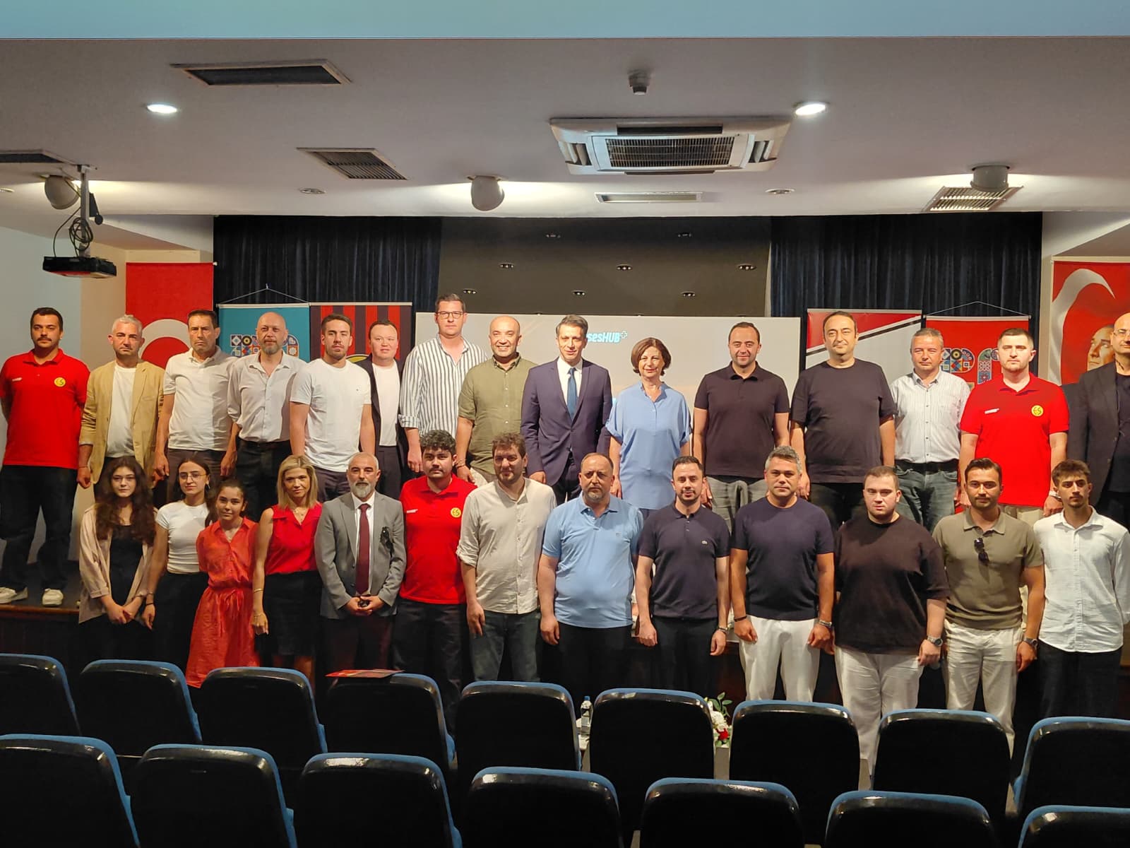 Eskişehirspor Afet Gönüllüleri Projesi Tanıtıldı