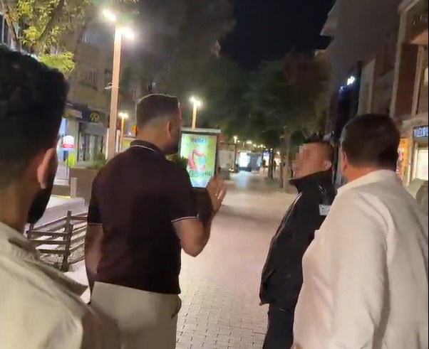 Eskişehir'de 15 Temmuz Pankartı Gerginliği: "Kim o?" Yanıtı Tepki Çekti