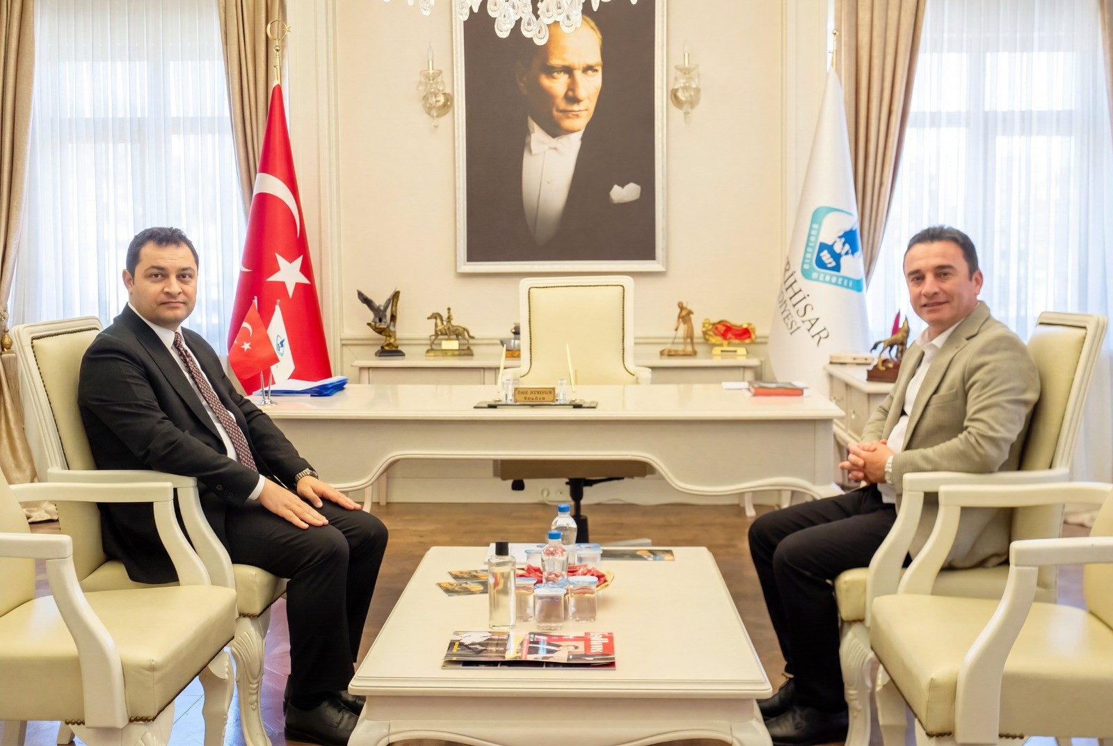 Kaymakam Yunus Emre Temel'den Başkan Dökmeci'ye İlk Ziyaret