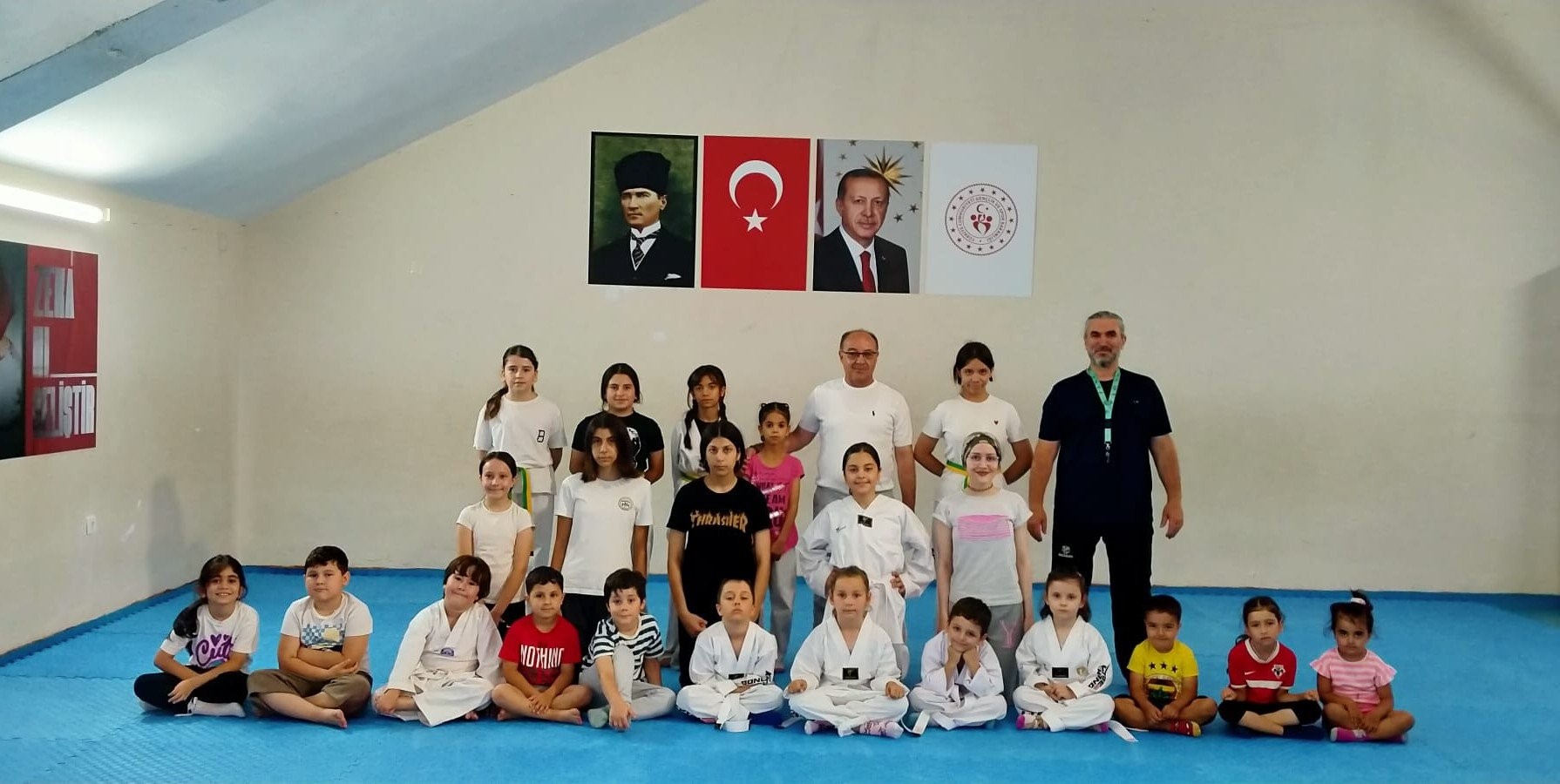 Eskişehir'de Gençlerin Taekwondo Mesaisi Sürüyor